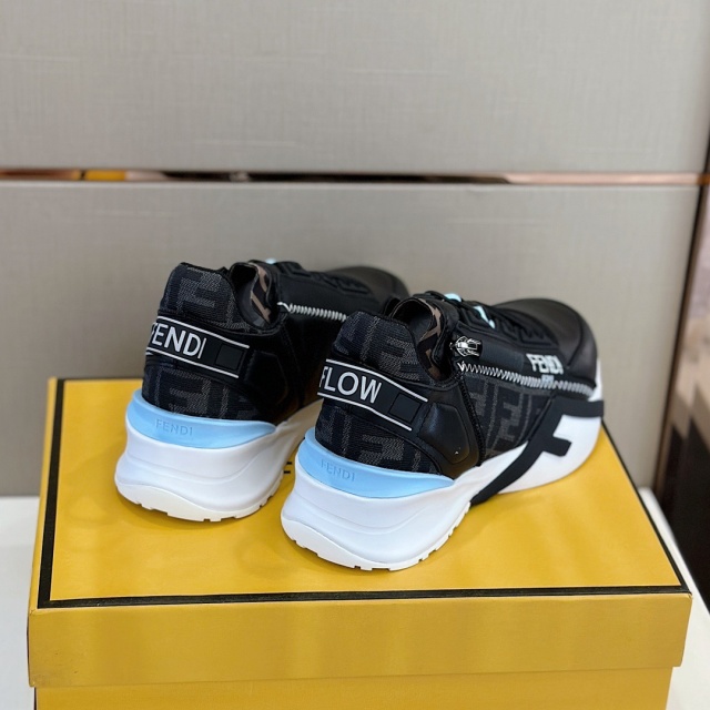 펜디 FENDI 남성 스니커즈 F321