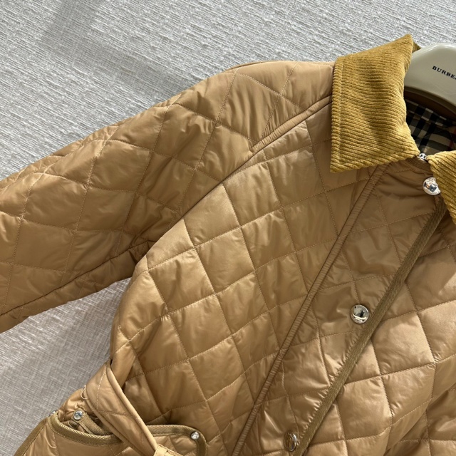 버버리 BURBERRY 여성 솜패딩 BBR3779