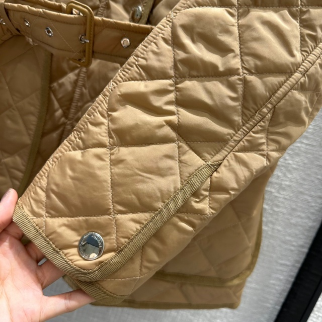 버버리 BURBERRY 여성 솜패딩 BBR3779