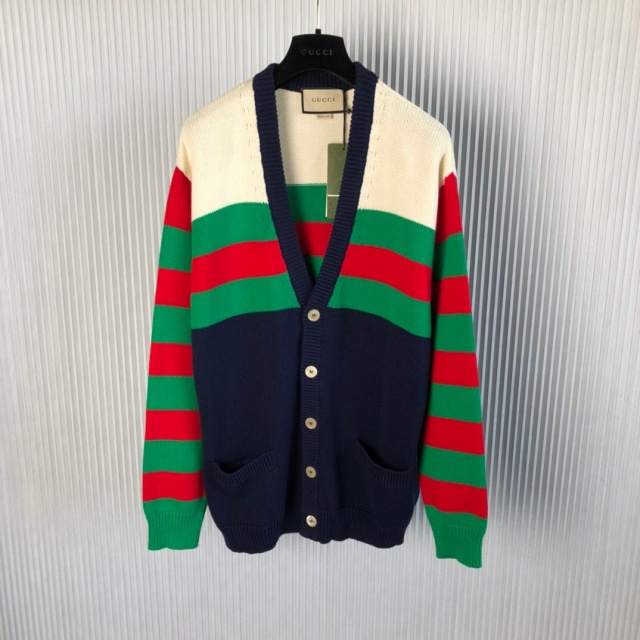 구찌 GUCCI 남성 니트 가디건 GU5261