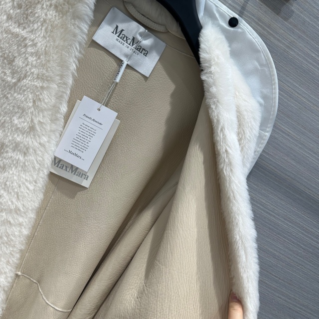 막스마라 MAXMARA 여성 롱 코트 SM0556