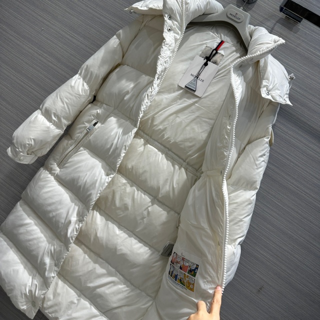 몽클레어 Moncler 여성 롱 패딩 M02890