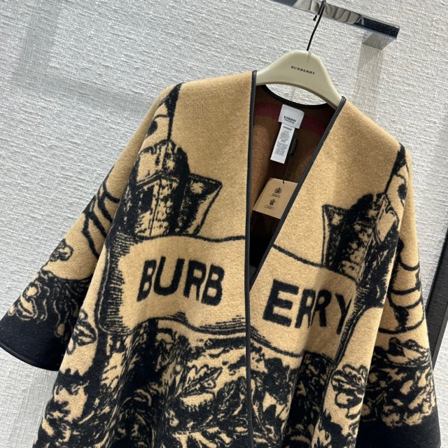 버버리 BURBERRY 여성 망토 BBR3802