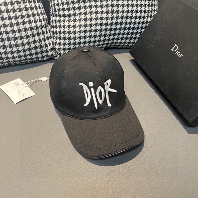 디올 DIOR 남여공용 볼캡 DR253