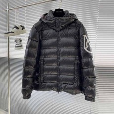 몽클레어 Moncler 남성 패딩 M02920