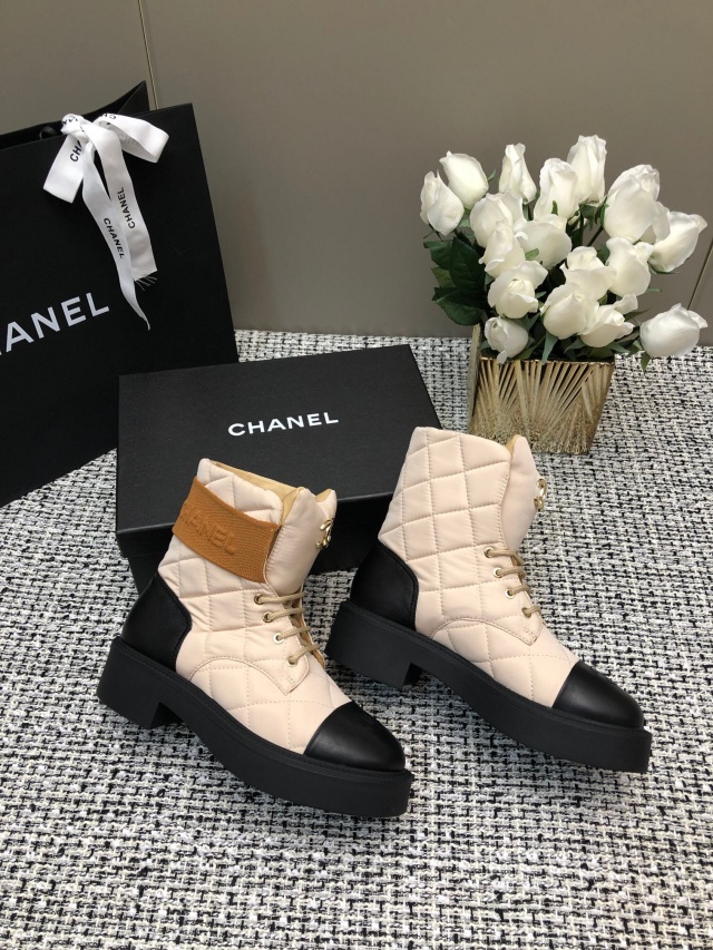 샤넬 CHANEL 여성 부츠 C01314