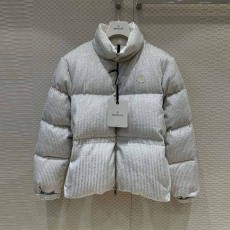 몽클레어 Moncler 여성 패딩 M02940