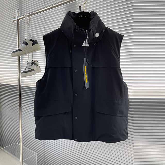 몽클레어 Moncler 남성 패딩조끼 M02953