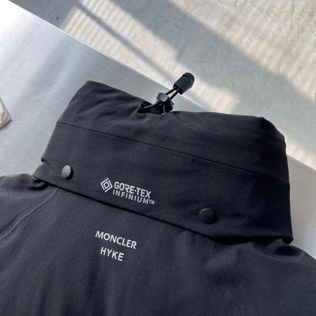 몽클레어 Moncler 남성 패딩조끼 M02953