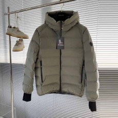 몽클레어 Moncler 남성 패딩 M02970