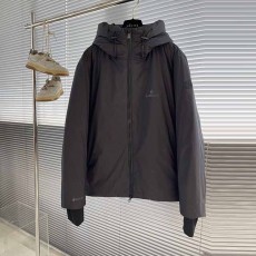 몽클레어 Moncler 남성 패딩 M02973