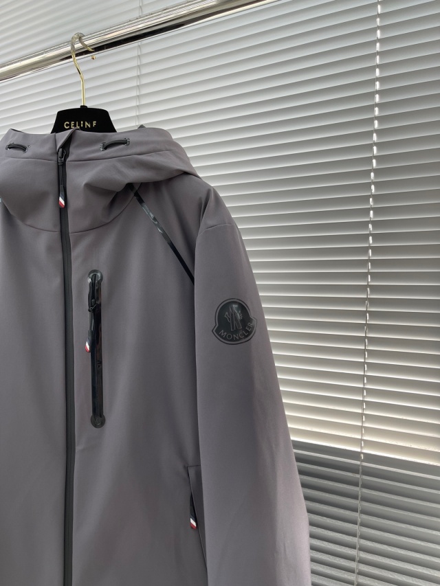 몽클레어 Moncler 남성 패딩 M02976