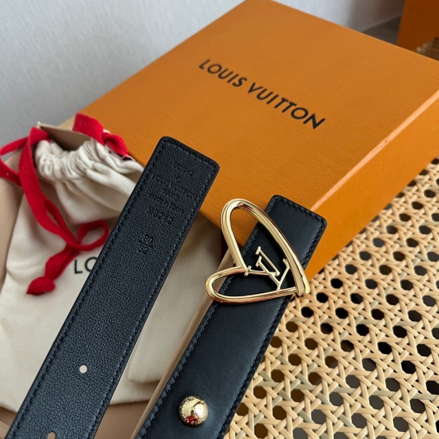 루이비통 LOUIS VUITTON  여성 벨트 LV0678