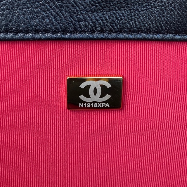 샤넬 CHANEL 22B 19쇼핑백 AS3519 C2442