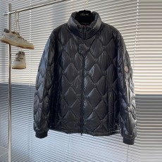 몽클레어 Moncler 남성 패딩 M03015