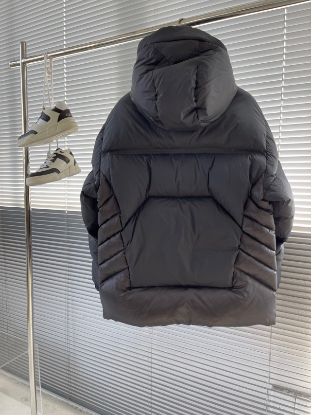 몽클레어 Moncler 남성 패딩 M03032