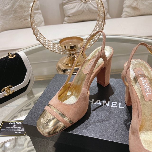 샤넬 CHANEL 여성 샌들 C01357