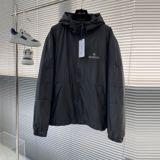 몽클레어 Moncler 남성 패딩 M03033