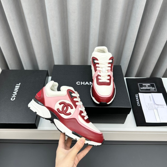 샤넬 CHANEL 여성 스니커즈 C01360