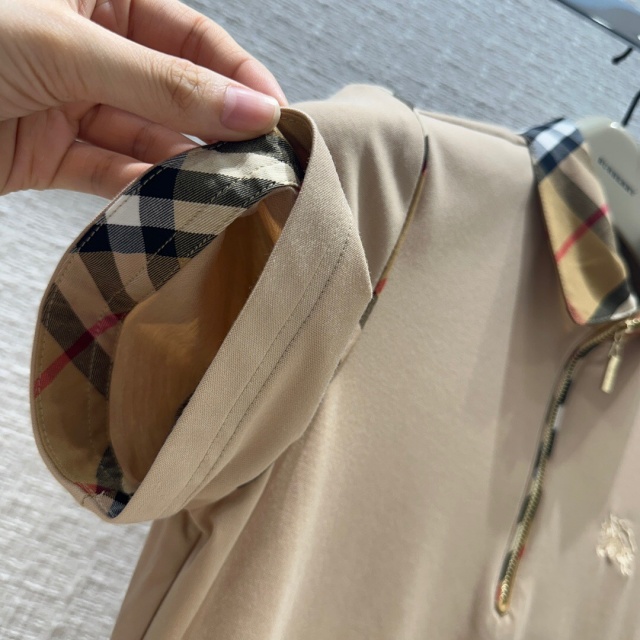 버버리 BURBERRY 여성 폴로 반팔 BBR3902