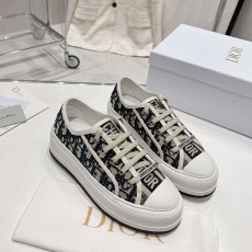 디올 DIOR 여성 스니커즈 D17629