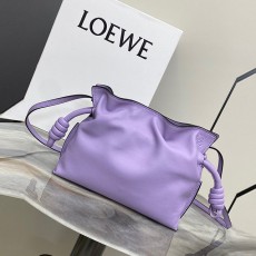 로에베 LOEWE 나파 카프스킨 플라멩코 클러치 LW0159