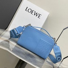 로에베 LOEWE 여성 메신저백 LW0171