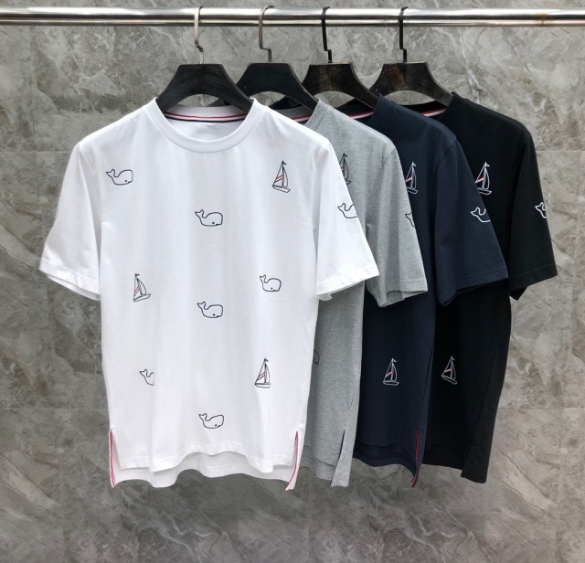 톰브라운 THOMBROWNE 남성 라운드 반팔 T4947