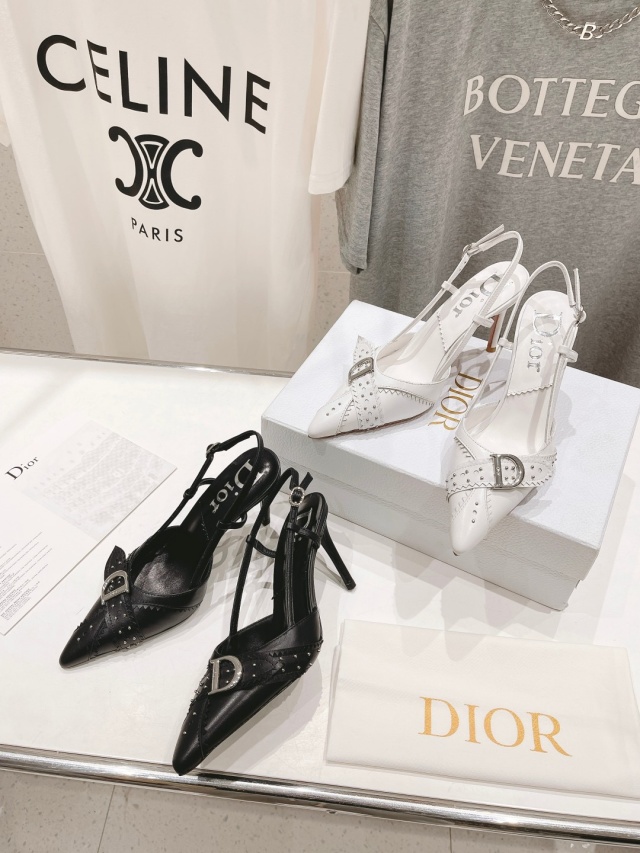 디올 DIOR 여성 샌들 D17655