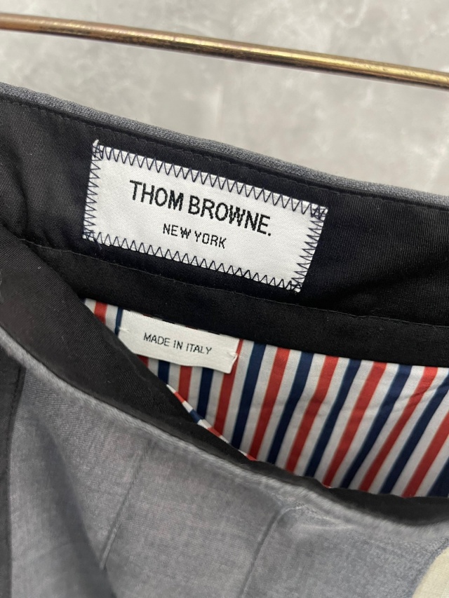 톰브라운 THOMBROWNE 여성 스커트 T4995