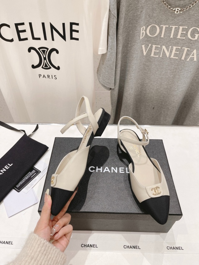 샤넬 CHANEL 여성 슬링백 C01454