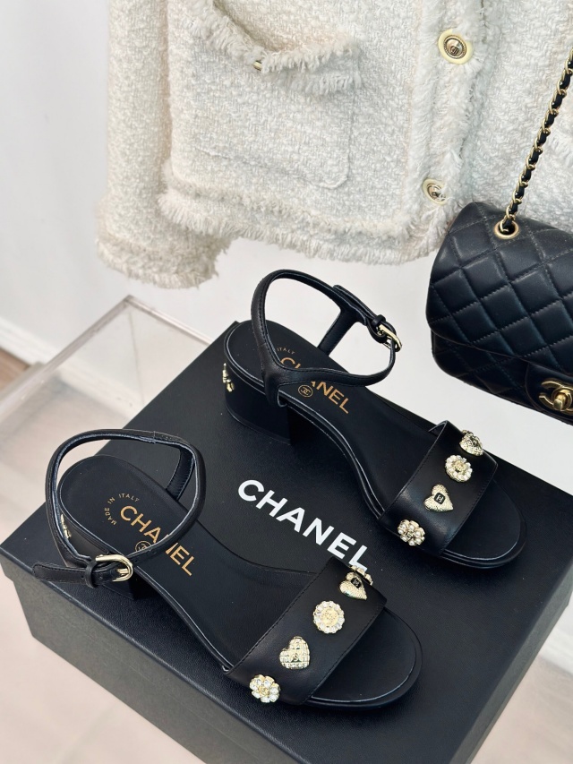 샤넬 CHANEL 여성 샌들 C01467