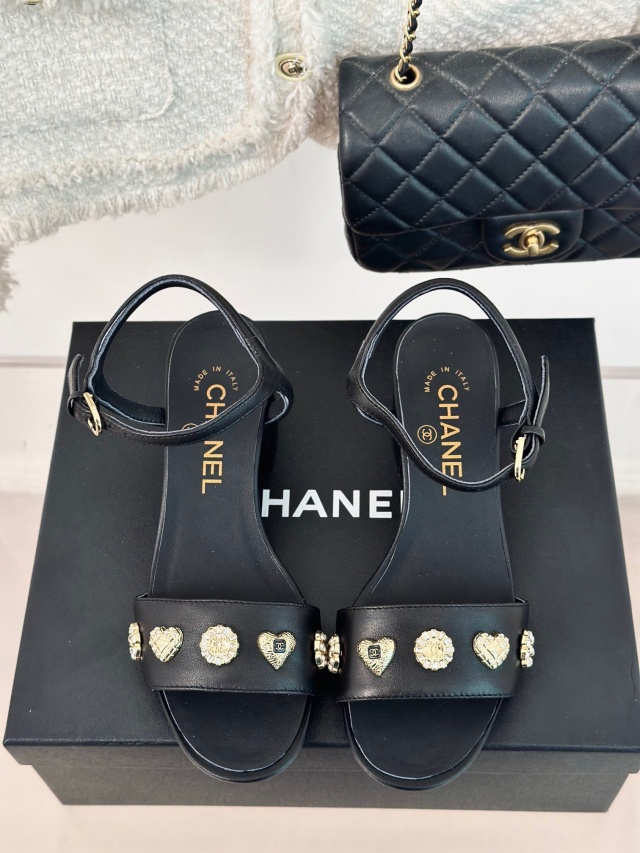 샤넬 CHANEL 여성 샌들 C01467