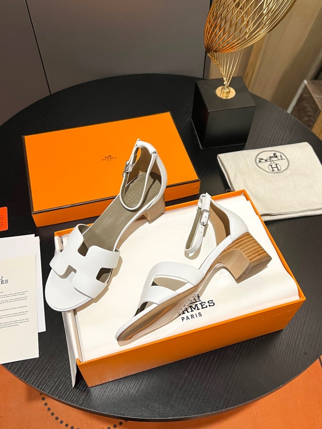 에르메스 HERMES  여성 샌들 H09104