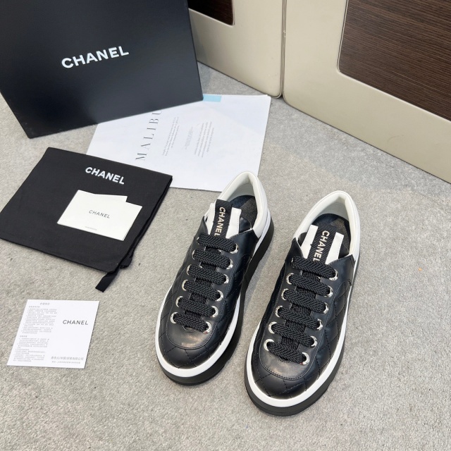 샤넬 CHANEL 여성 스니커즈 C01471