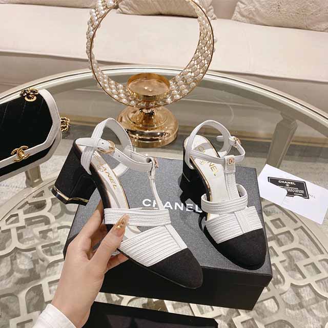 샤넬 CHANEL 여성 샌들 C01484