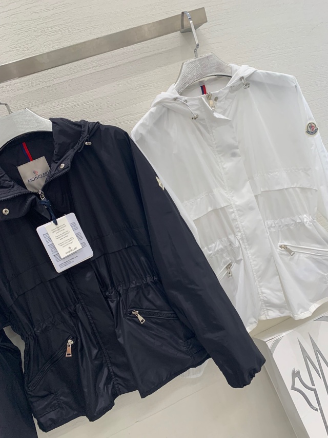 몽클레어 Moncler 여성 바람막이 자켓 M03103