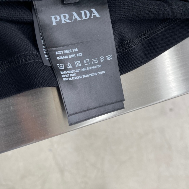 프라다 PRADA 남성 폴로 반팔 PD421