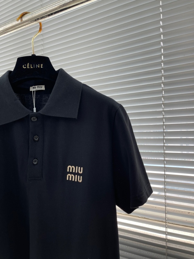 미우미우 MIUMIU 남성 폴로 반팔 MU01738