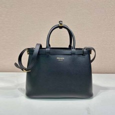 프라다 PRADA 더블 벨트 미디움 가죽 핸드백 1BA417 PD0923