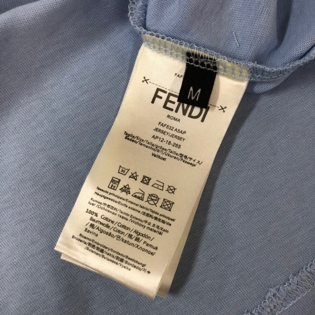 펜디 FENDI 남성 라운드 반팔 F1106