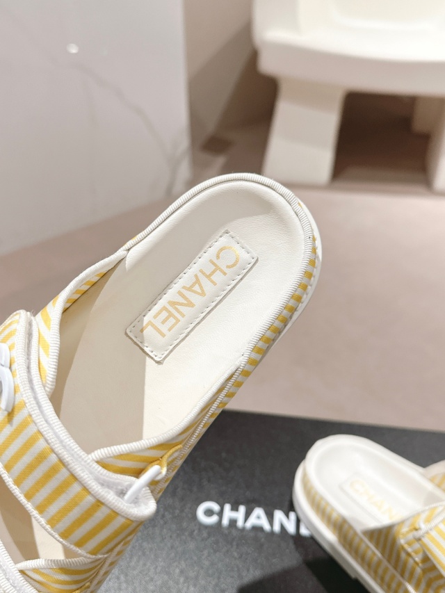 샤넬 CHANEL 여성 샌들 C01532