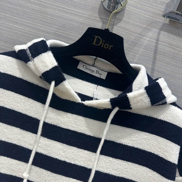 디올 DIOR 여성 니트 반팔 DR2340