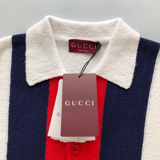 구찌 GUCCI 남성 니트 반팔 GU5923