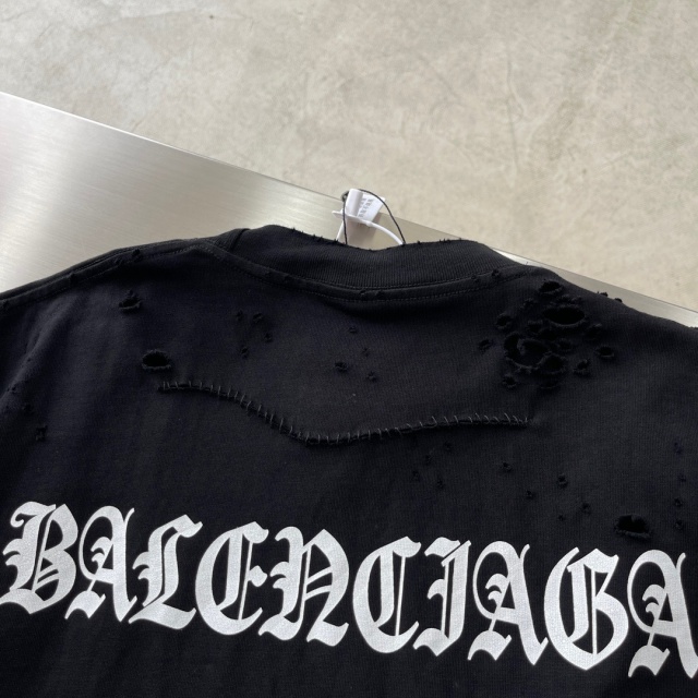 발렌시아가 Balenciaga 남성 라운드 반팔 BG1446