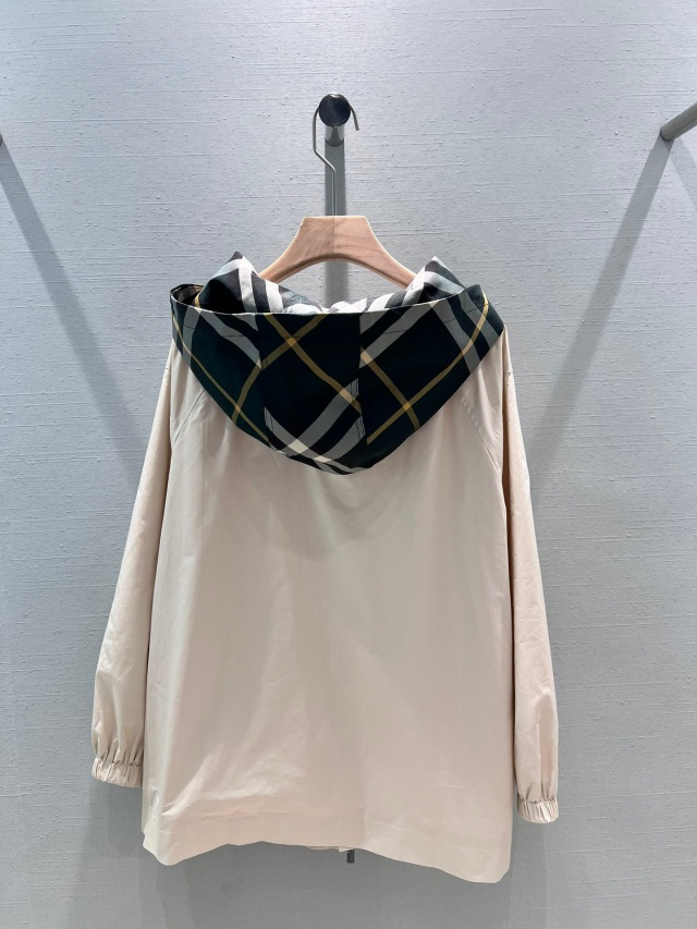 버버리 BURBERRY 여성 자켓 BBR4050