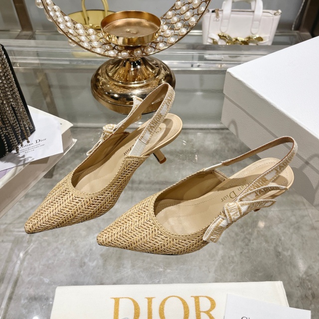 디올 DIOR 여성 샌들 D17700