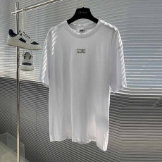 메종 마르지엘라 Maison Margiela 남성 라운드 반팔 MG203