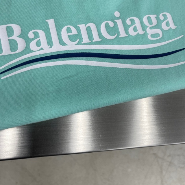 발렌시아가 Balenciaga 남성 라운드 반팔 BG1454