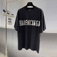 발렌시아가 Balenciaga 남성 라운드 반팔 BG1455